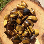 LITHOTHERAPY : GET TO KNOW THE TIGER’S EYE STONE.