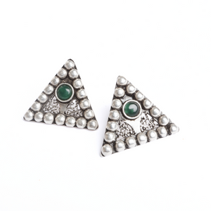 JADE FIBULA STUDS EARRINGS