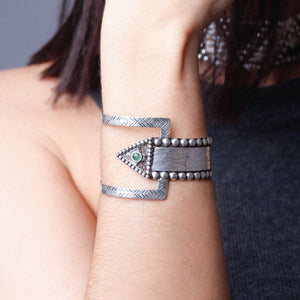 WHIRL CUFF