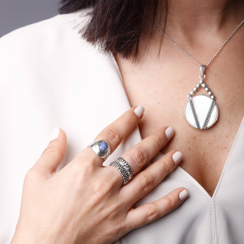 MOONBEAM NECKLACE