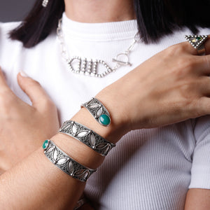 LAGUNA SNAKE CUFF